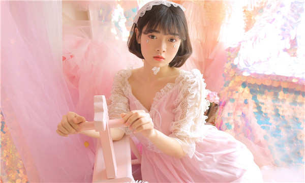 红山街道供卵试管代怀生子多少钱？这一直是很多不孕不育家庭关注的话题。在中国，不孕不育的发生率越来越高，根据《中国不孕不育现状调研报告》显示，育龄夫妇的不孕不育率从20年前的3%增长至现在的12.5%-18.2%，患者人数高达6000万以上。在这样的背景下，许多家庭通过供卵试管来实现自己的生育梦想。那么，供卵试管代怀生子的费用到底是多少呢？